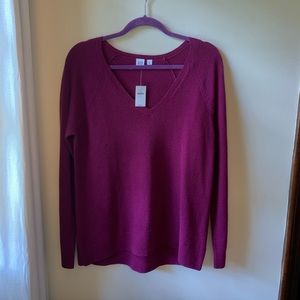 NWT - GAP Merino Wool Blend Sweater Size - M